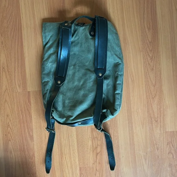 Bradley Mountain Backpack - Greenish-Grey - Like New